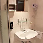 Alsterquelle 24h Check-in, Free Parking And Wifi Henstedt-Ulzburg