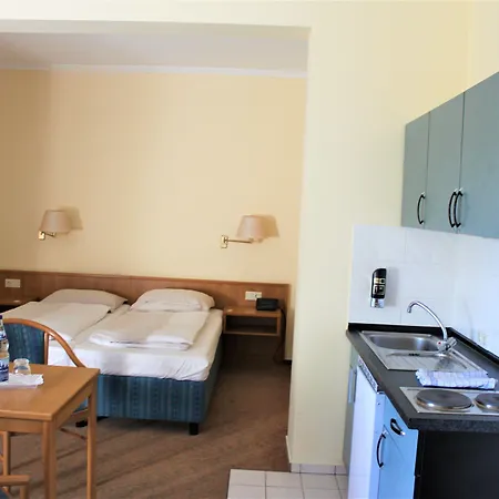 Alsterquelle 24h Check-in, Free Parking And Wifi Hotel Henstedt-Ulzburg