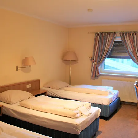 Alsterquelle 24h Check-in, Free Parking And Wifi Henstedt-Ulzburg