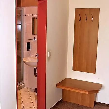 Alsterquelle 24h Check-in, Free Parking And Wifi 3* Henstedt-Ulzburg