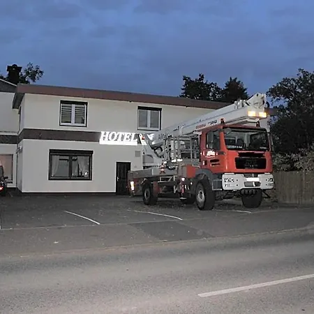 Alsterquelle 24h Check-in, Free Parking And Wifi 3* Henstedt-Ulzburg