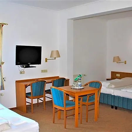 Alsterquelle 24h Check-in, Free Parking And Wifi Хенштедт-Ульцбург