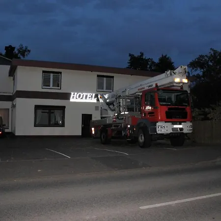 Alsterquelle Hotel 3*