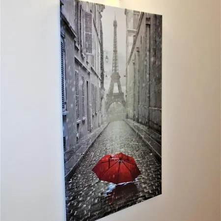 Alsterquelle 24h Check-in, Free Parking And Wifi 3*